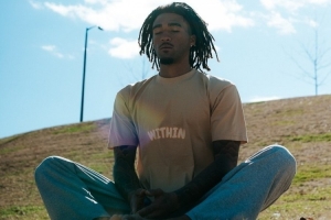 23年17号秀！席菲诺打坐：深入内心 连接一体 持续前行 不断成长