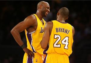 弗莱：10年西决我在防奥多姆 他说“防我干啥 科比不会传给我”