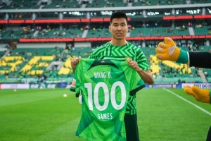 博主：国安一新内援将于今晚抵京，合同到期的王刚将续约一年