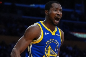 解说：在可以被交易的第一时间申请交易 库明加是多一天都受不了