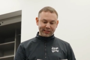 阿德尔曼：大家都担起了责任每天都很专注 我们打出了美丽篮球