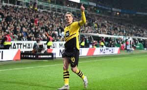 萨比策：上半场我们失误太多，下半场踢得更好没给对手太多机会