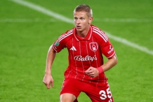 邮报：森林内部讨论退租津琴科，道格拉斯·路易斯未来同样存疑