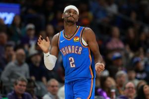 SGA本季2次为文班亚马送上大帽 是史上单赛季多次封盖文班的第4人