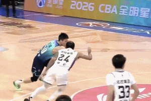 面对旧主不留情！刘晓宇半场5中3&三分3中2 贡献8分4板&正负值+9