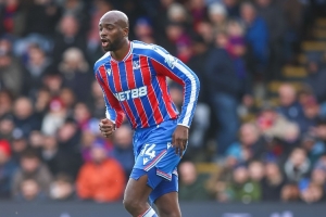 邮报：马特塔和水晶宫权衡是否要动手术，好让他有机会参加世界杯