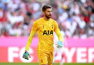 斯基拉：国米有意热刺门将维卡里奥，已与其经纪人探讨转会条件