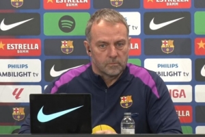 弗里克：我更像球员祖父而非父亲 莱万需专注本赛季不考虑下赛季