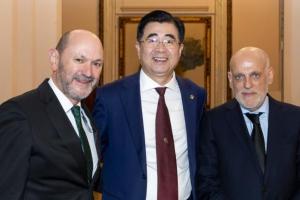 宋凯：中国人热爱皇马和巴萨，我们的教练正在拉玛西亚参与合作