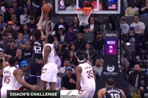 亏！托马斯·布莱恩特防守被吹犯规 骑士挑战失败了