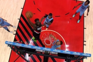 势大力沉！西索科强攻内线 篮下腾空而起双手暴扣