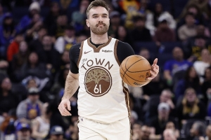 斯潘塞谈合同转正：感觉很棒 我比上赛季打球更自信了