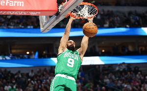 怀特：我们还在不断学习成长 球队会很快找回状态提速进步