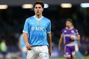 罗马诺：那不勒斯计划未来几个月续约维尔加拉，但不是现在